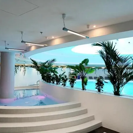 Hanza Tower White Sky & High Floor Pool & Jacussi & Sauna Appartement Szczecin