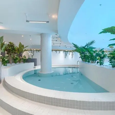 Hanza Tower White Sky & High Floor Pool & Jacussi & Sauna Appartement Szczecin